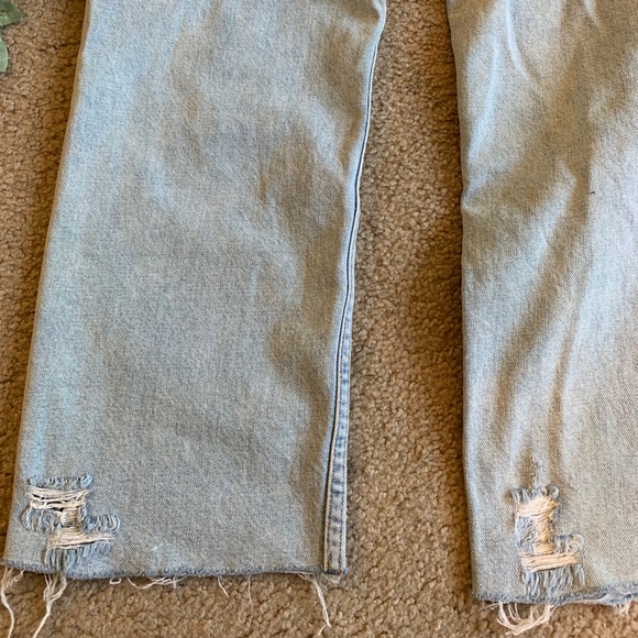 FREE PEOPLE MONTAUK JEAN NWT Cropped Distressed 29 - Picture 6 of 8